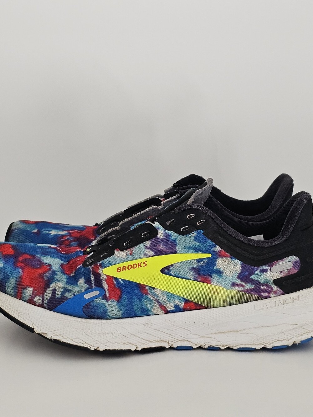 Brooks Launch 9 Run Proud Running Shoes Tie Dye Rainbow Women's Size 7.5 B - Picture 3 of 12